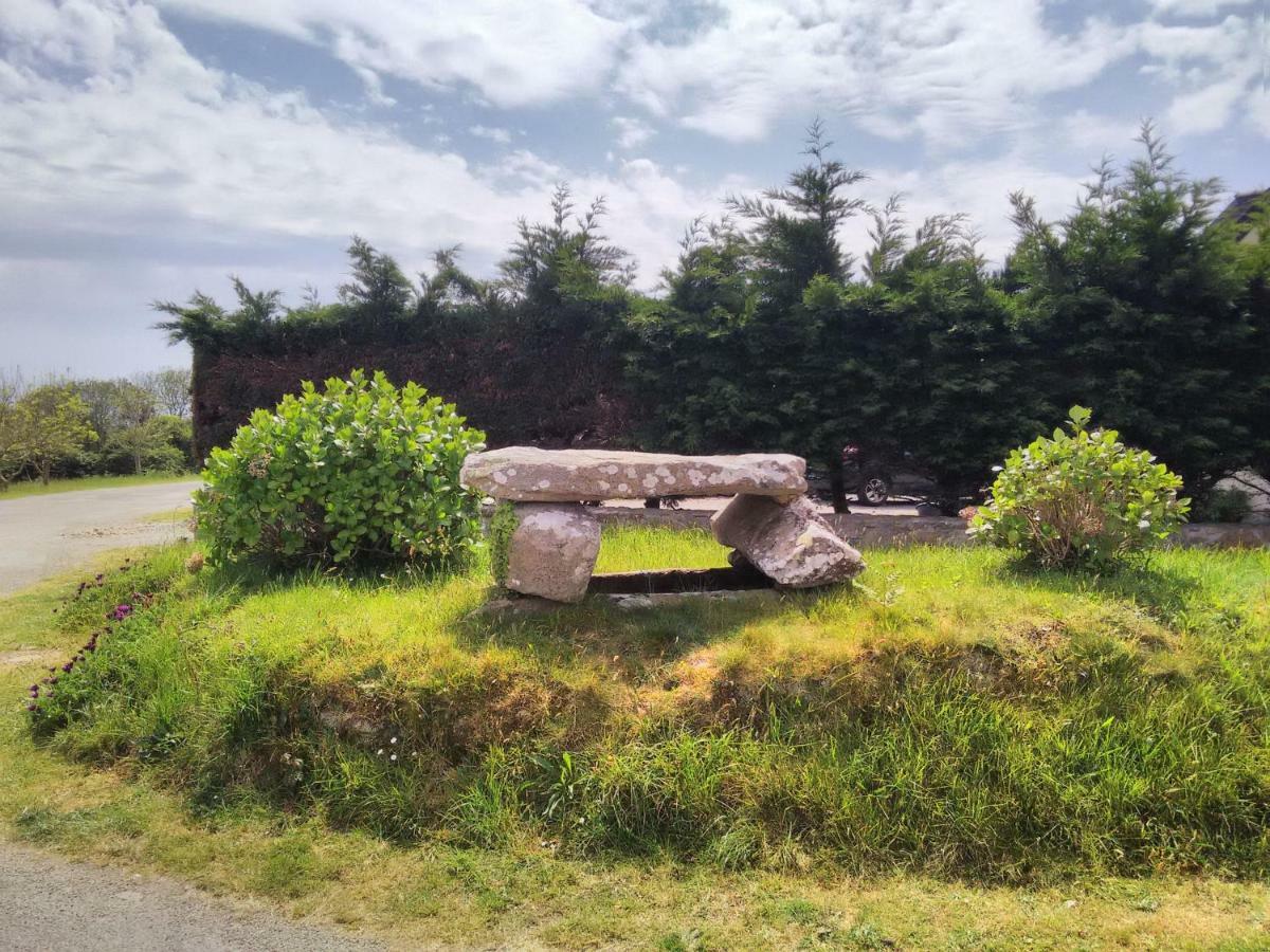 Maison Entre Terre Et Mer Primelin Zewnętrze zdjęcie
